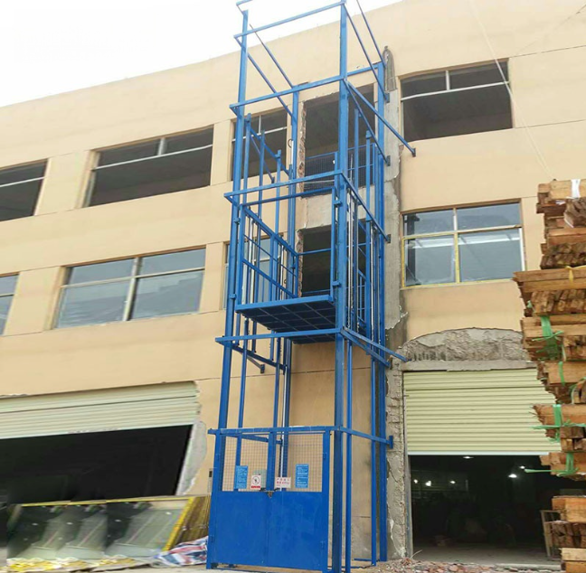 湾岭镇建材厂室外物料提升